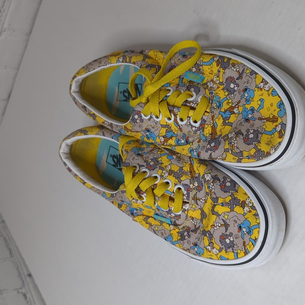 Vans Simpsons itchy and scratchy show lace up sneakers